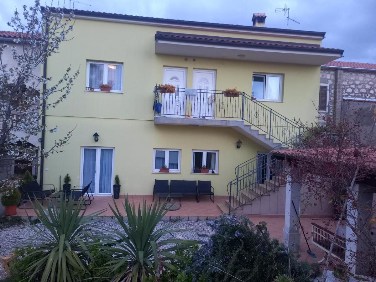 Alba Sanja I Teran Apartment Funtana Exterior photo